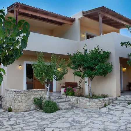 Earino Apartment