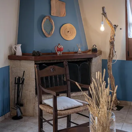 Earino Apartment *