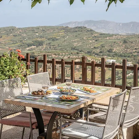 Earino Apartment Kato Asites